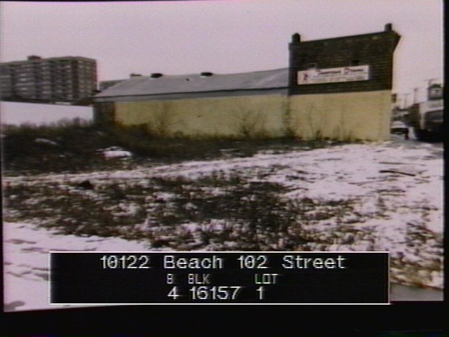 2-02 Beach 102 Street